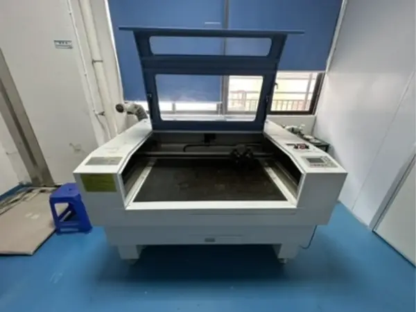 Laser-Cutting-Machine